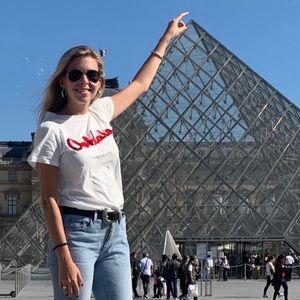 Meet your Posher, Sloan